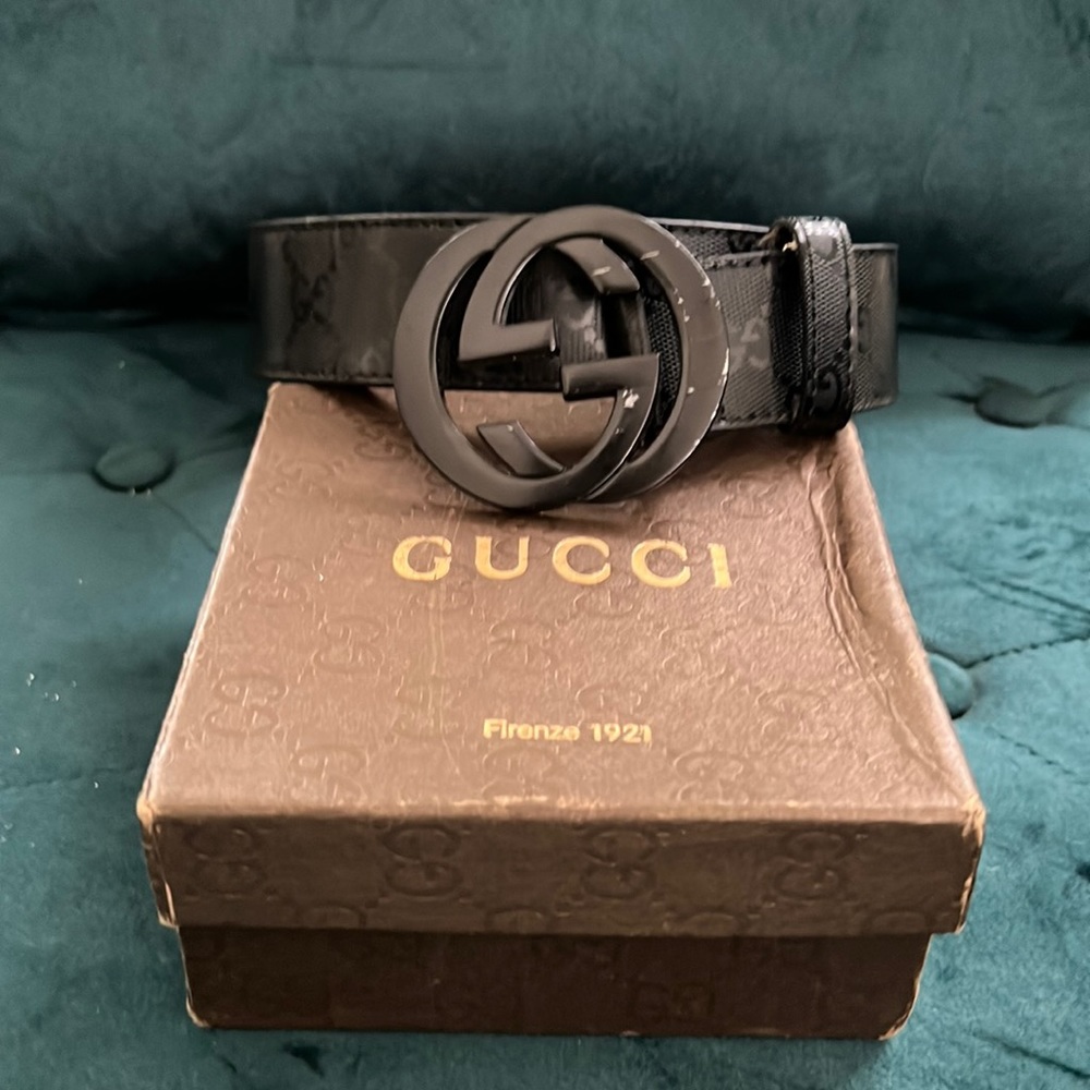 Double G Gucci belt